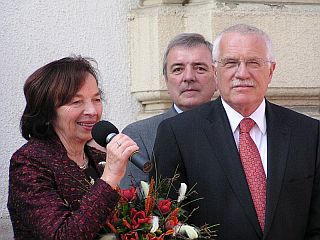 N�v�t�va pana prezidenta v Polici nad Metuj�